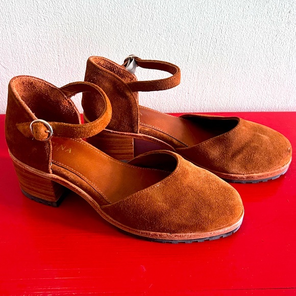 Portland Leather Shoes - Portland Leather suede Mary Janes sz 9